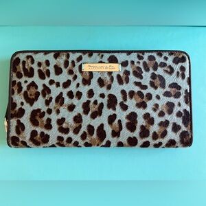 🌸🌸 Authentic Tiffany & Co. Calf Hair Blue Leopard Print Continental Wall…